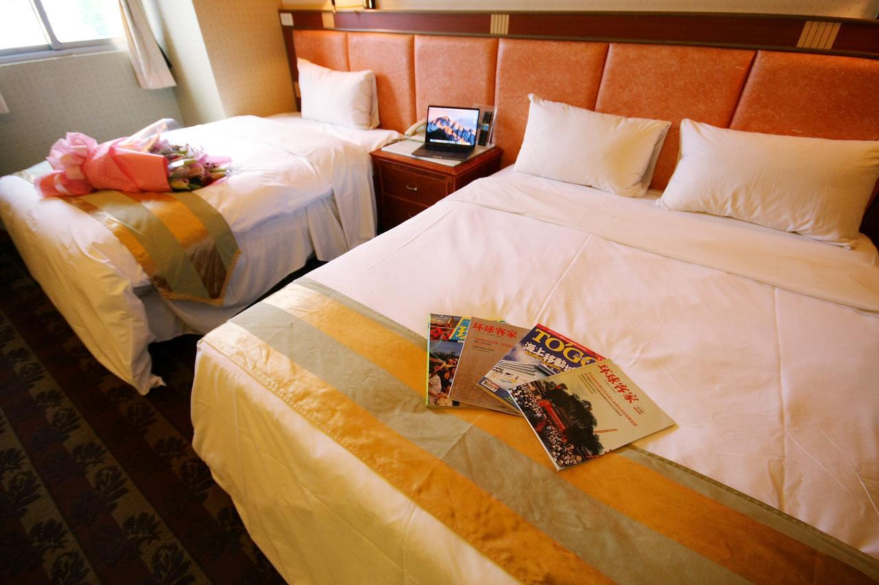Wang Fu Hotel Мяоли Экстерьер фото